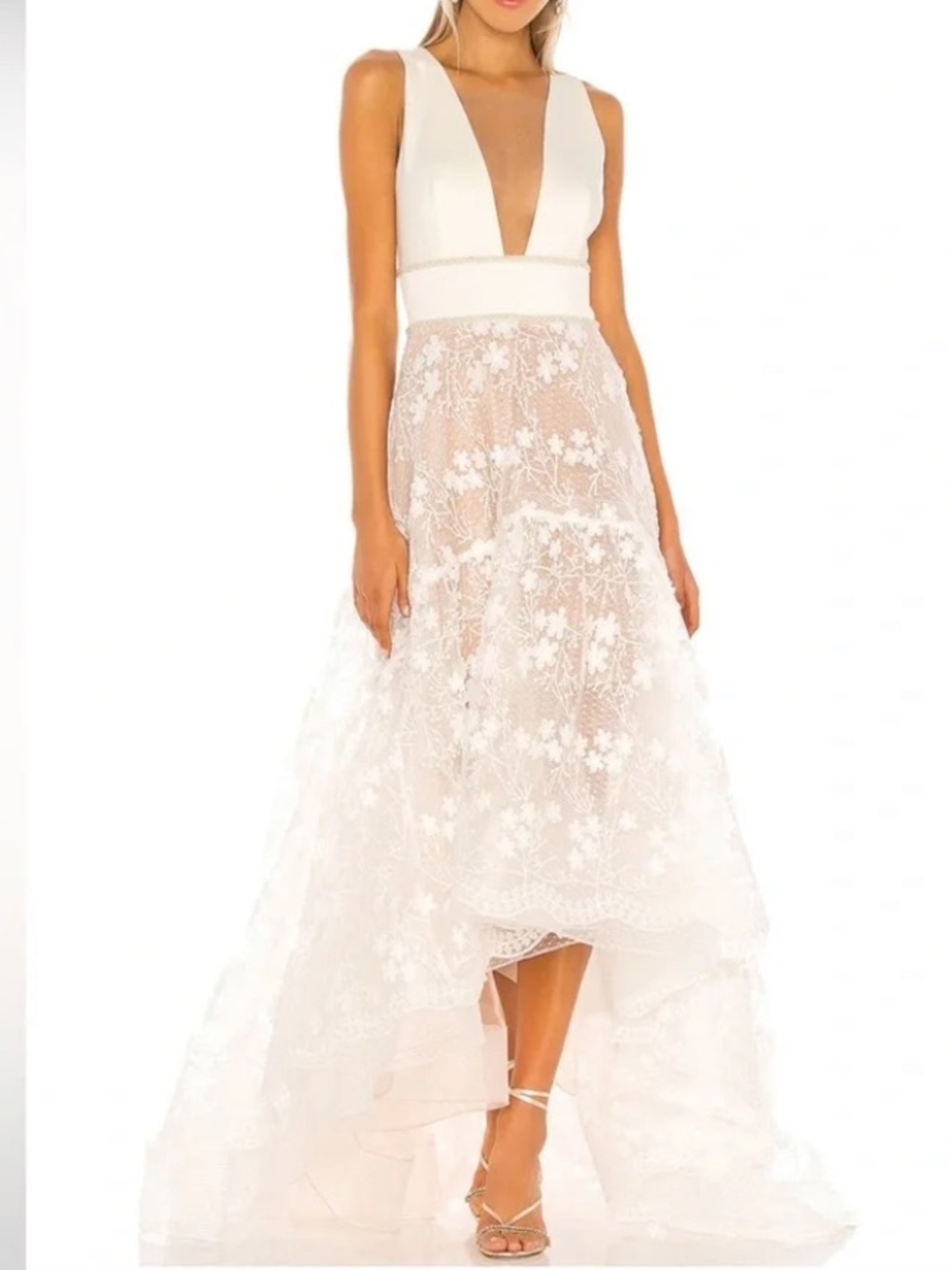 Bronx and Banco Revolve Fiona White Lace V-Neck Gown Size Large US 8 NWT